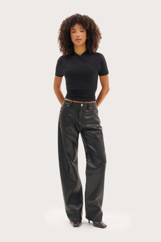 Chia Crossover Tee - Black