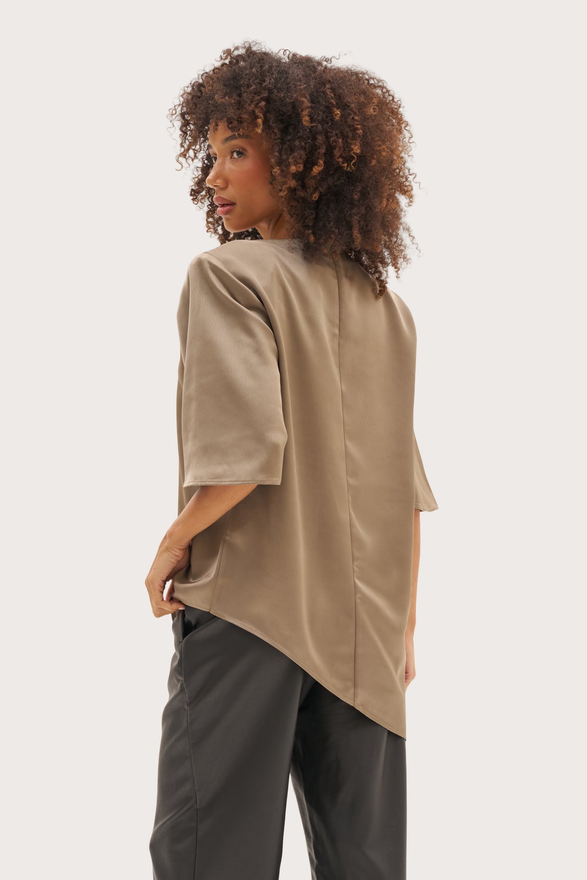 Alira Oversized Asymmetric Top - Taupe