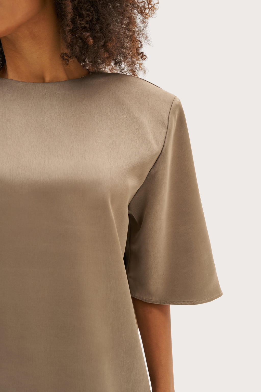 Alira Oversized Asymmetric Top - Taupe
